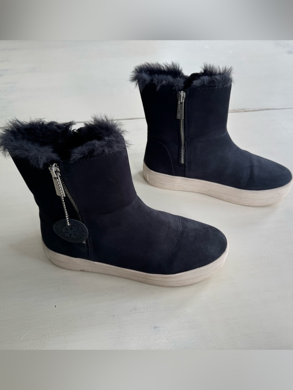 J/SLIDES NYC Fur Boots